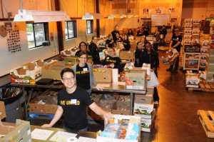 Emerging Leaders volunteering at Food Lifeline