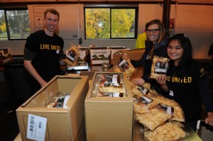 Emerging Leaders volunteering at Food Lifeline